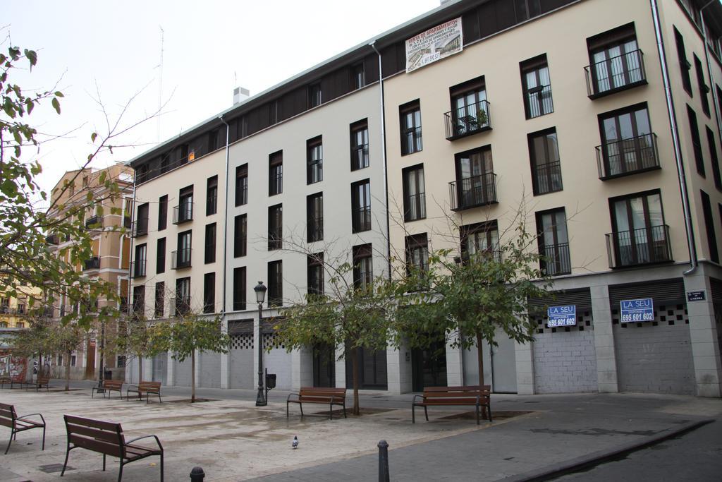 Apartamentos Hiedra Y Tapineria Mercado Central Valensiya Dış mekan fotoğraf