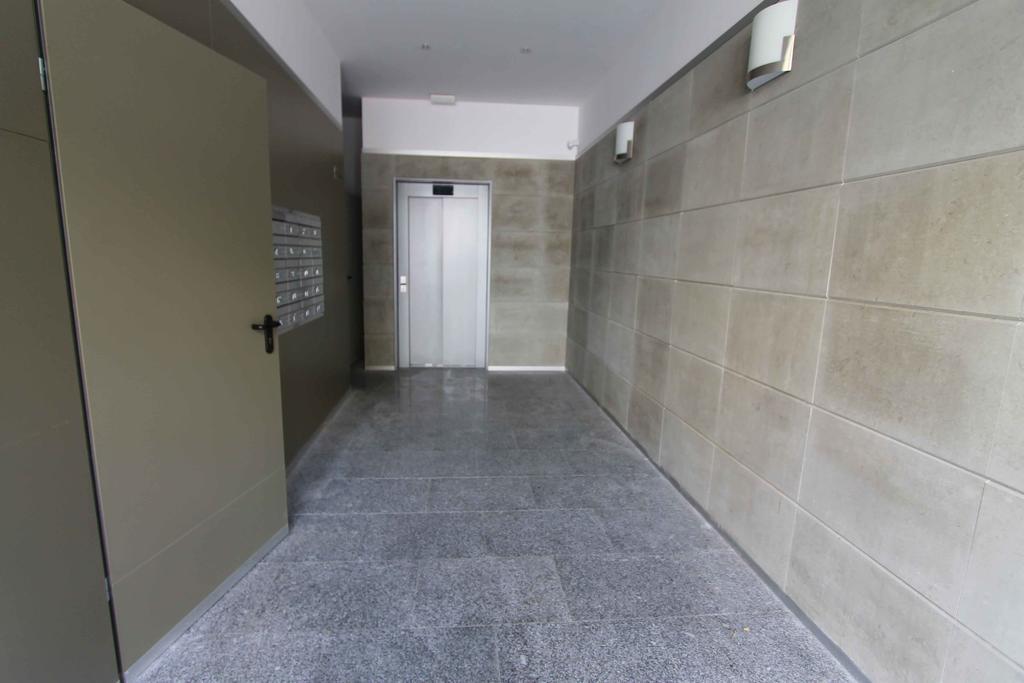 Apartamentos Hiedra Y Tapineria Mercado Central Valensiya Dış mekan fotoğraf